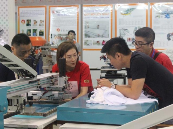 ​ 首屆國際專業刺繡及紡織印花展覽展覽會在平陽舉行  ​