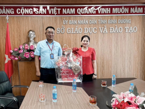 陳水石會長拜會教育廳和環保廳