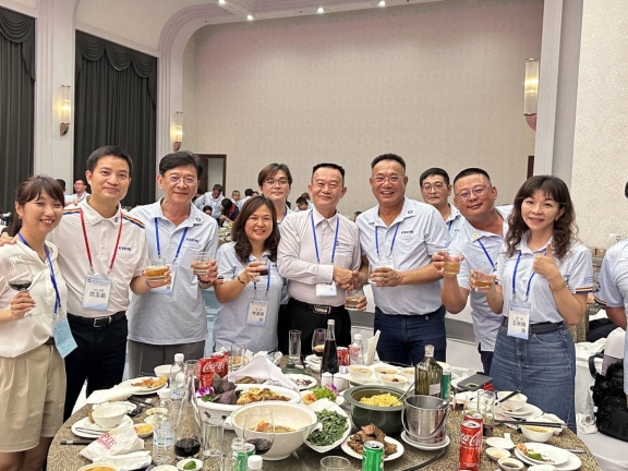 ​  越南台灣商會聯合總會第25屆第二次理監事聯席會議歡迎晚宴   ​