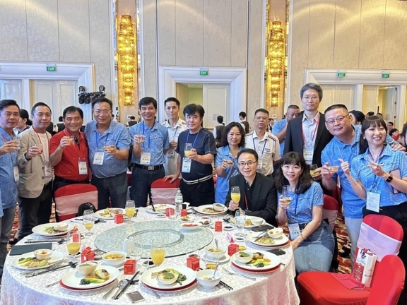 ​  越南台灣商會聯合總會 第25屆第4次理監事聯席會議 歡迎晚宴   ​