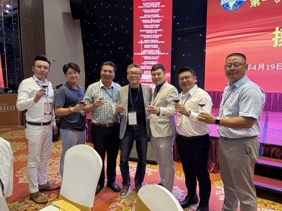 ​  出席 寧平台商會 2025年 第一次理監事聯席會議暨第一次會員大會及2025春季聯歡晚宴  ​