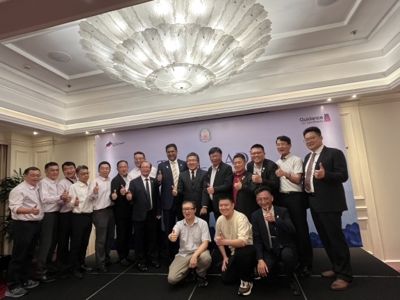 印度泰米爾納德邦工業廳率團訪問越南，舉辦圓桌論壇與交流餐會