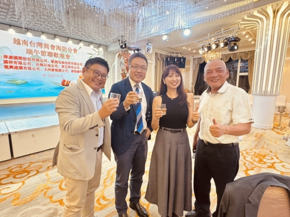 ​ 平陽台商會拜會太平商會及受邀出席海防商會舉辦端午節聯歡晚會  ​