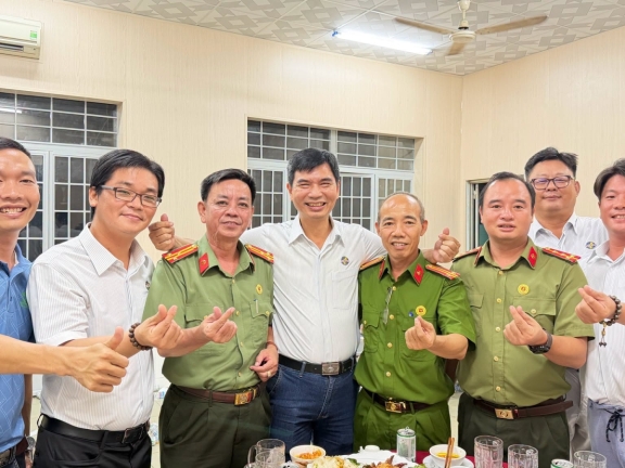 ​ ｜平陽台商會受邀出席宜安坊人民公安退役人員協會成立大會　深化台越友誼交流  ​